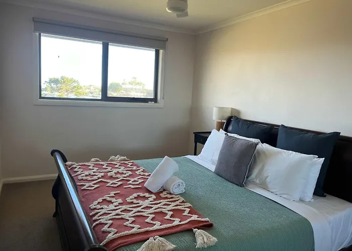 Hopkins View Holiday Home
